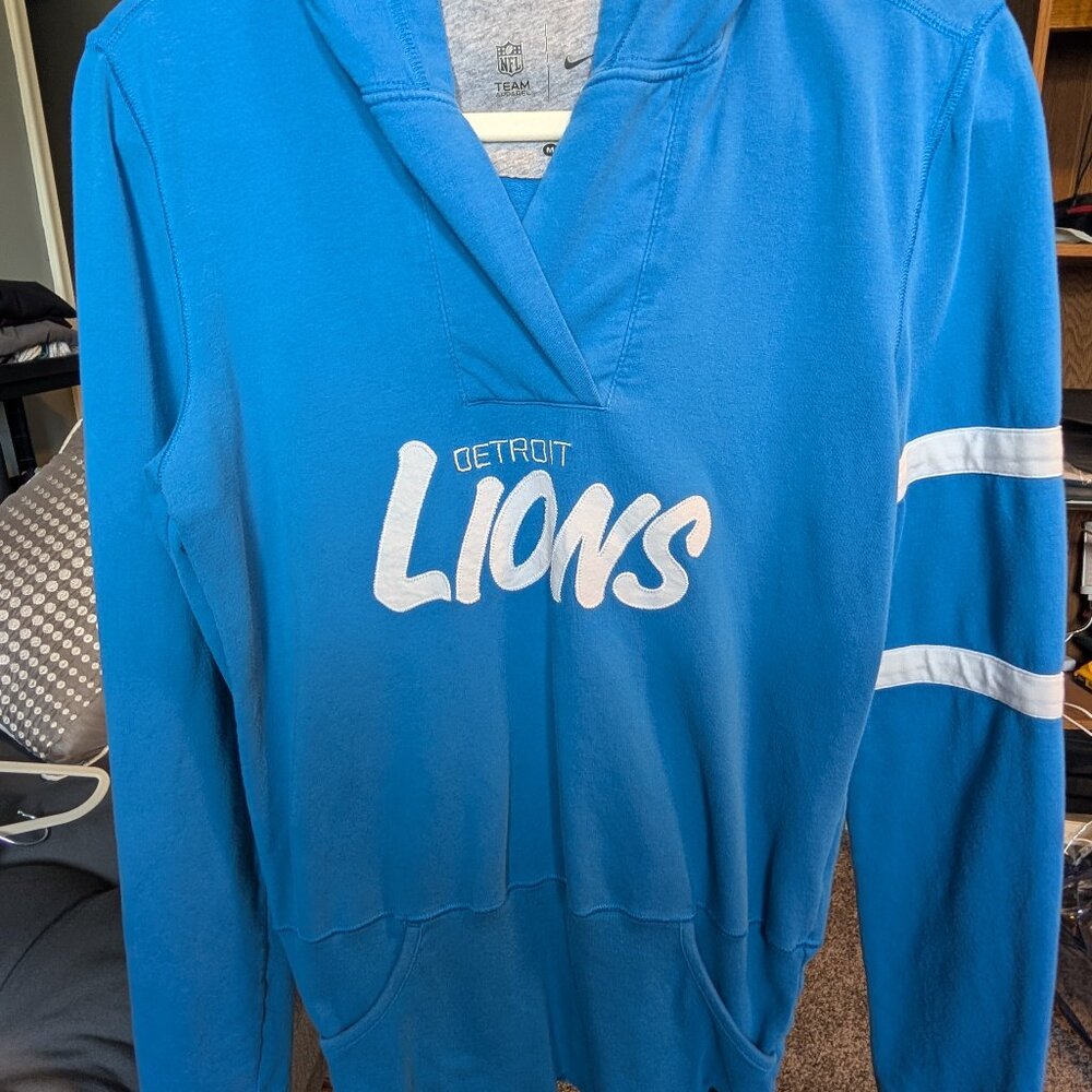 Detroit Lions NFL Women's Sweatshirt Hoodie with Kangaroo Pockets Size Medium